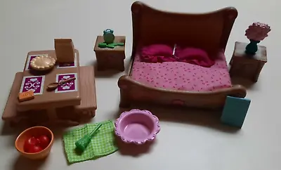 Li'l Woodzeez Miniature Furniture Playset  Master Bedroom Dining Set PICS Read • $15.48