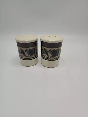 Mikasa  Arabella  Salt And Pepper Set • $25.60