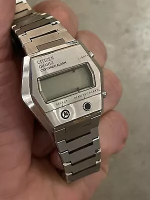 $235 • Buy Citizen QUARTZ Crystron Alarm