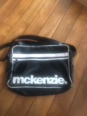 Mckenzie Messenger Bag Black Adjustable Strap Big Zip Pocket Worn ChappyChic • £5.99