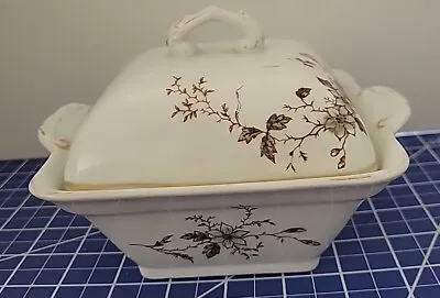 Vintage Maddock & Co. England Porcelain Covered Vegetable Dish • $21