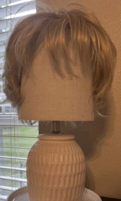 $75 • Buy Noriko Aderans Wig SKY #1649 Color Creamy Blonde Feathered Bob 100% Modacrylic