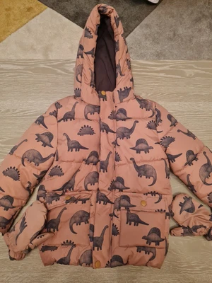 £2 • Buy Boys Age 5-6 Years Dinosaur Padded Coat With Matching Mittens By George