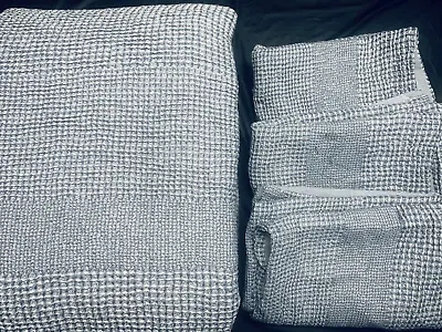 Restoration Hardware Baby & Child Waffle-Weave Striped Duvet & 3 Shams  F/Q Blue • $150