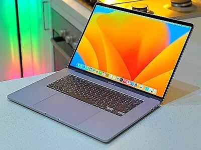 2020 Apple MacBook Pro 16-inc TouchBar Intel®Core™i9*1TB SSD*32GB+GPU*16-inch* • $1795