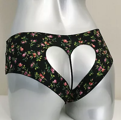 $14.99 • Buy Nwt Victorias Secret Very Sexy Cut Out Heart Inset Cheeky Panty Le Jardin S