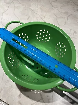 Vintage Bright Green Enamelware Colander/Strainer 6.5” X 3” Colorful Kitchen • $12