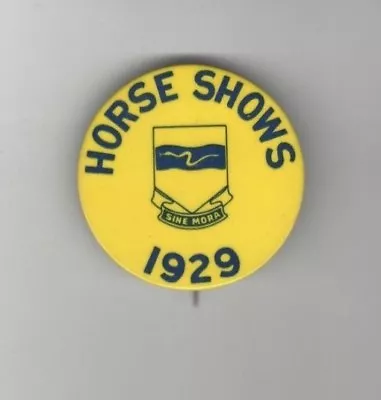 1929 Pin HORSE SHOWS Pinback Sine Mora Logo ( Without Delay ) • $10.71