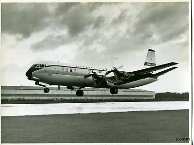 Photo Maiden Flight Take Off Vickers Vanguard Airline Brooklands Aerodrome • $75