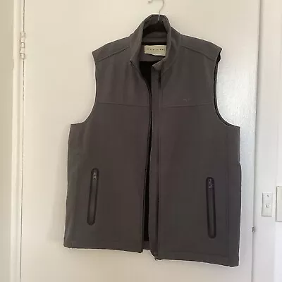 RM Williams Size L Vest Bnwt • $32