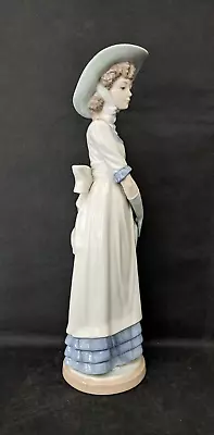 NAO Figure By Lladro  Pamela  Handmade In Spain 1987.  Height 32cm. • £32.95