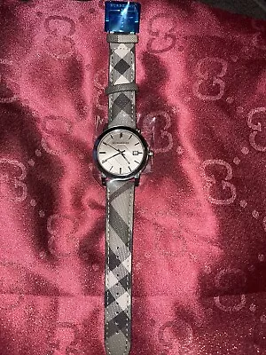  Brand New Burberry BU9029 City Nova Check Stainless Steel Unisex Swiss Watch • $130