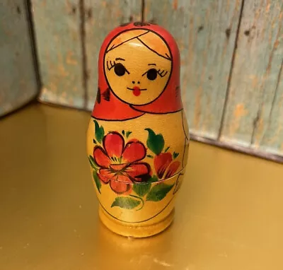 Vintage Russian Nesting Babushka Matryoshka Hand Paint Wooden Dolls Set 3 Piece • $24