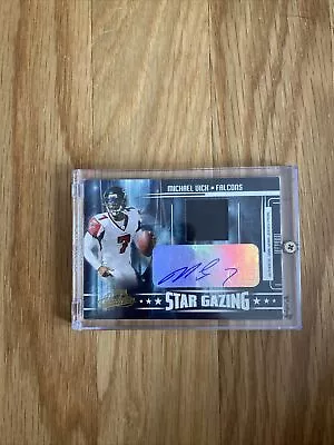 2005 Playoff Absolute #’d/150  STAR GAZING Michael Vick Auto Game Worn Patch • $55