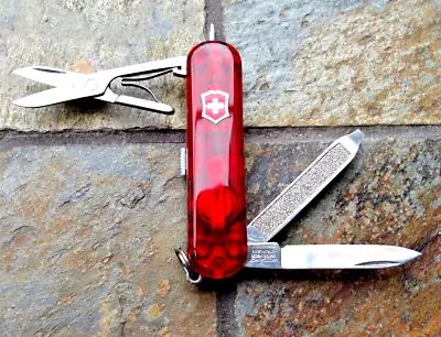 Victorinox SIGNATURE LITE LED Ruby Original Swiss Army Knife With Pen New! • $44.99