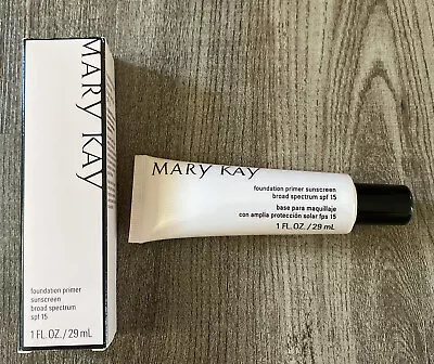 Mary Kay Foundation Primer Sunscreen Broad Spectrum SPF 15 • $17.99