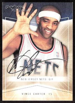 2004-05 10062B FLEER SKYBOX AUTOGRAPHICS Vince Carter Toronto Raptors #6 • $1.85