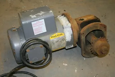 Baldor Electric Motor VL3507 0.75 HP 1PH 34C452W981 & Gear Speed Reducer • $219.99