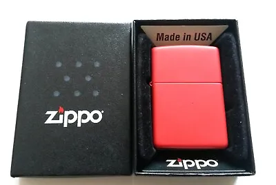 Genuine Zippo 233 Regular Red Matte Lighter Windproof C2016 • £39.90
