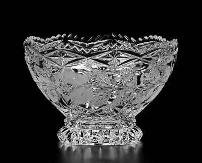 Vintage 24% Lead Crystal Zajecar Bowl With Scalloped Edge And Leaves And Flowers • $25