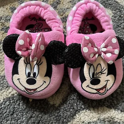 Toddler Girls Minnie Mouse Slippers 7/8 • $5.20
