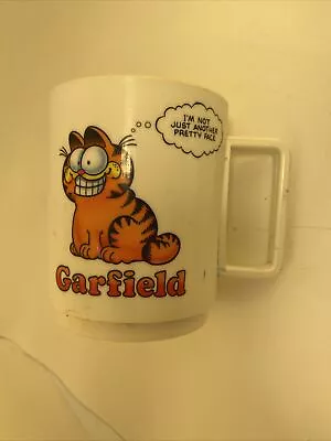 1978 GARFIELD Plastic MUG - Jim Davis  -Vintage - FOOD IS MY LIFE - PRETTY FACE • $4.30