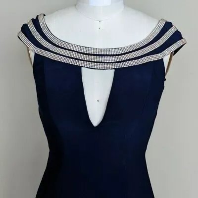 Navy Off Shoulder V Neck Beaded Stretch Jersey Prom Dress Size 6 • $139.92