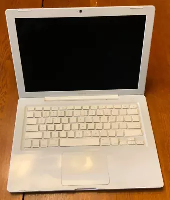 Apple OBS Macbook 13 Inch Early 2008 MPN# MB402LL/A 2.1/2X512/120/Combo:White • $105