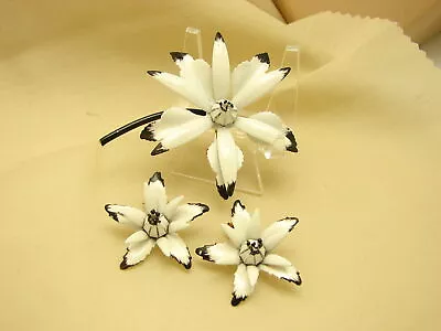 £29.50 • Buy Vintage Hippy Mod 60's Black & White Enamel Metal Flower Brooch & Earrings 