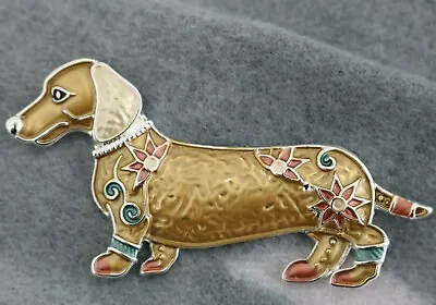 £8.50 • Buy MAGNETIC SAUSAGE DOG BROOCH Gold Silver Pet DACHSHUND DOGS Scarf Shawl BROOCHES