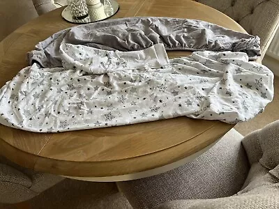 Grey And White With Stars Fitted Cot Bed Sheets With Carry Case • £6