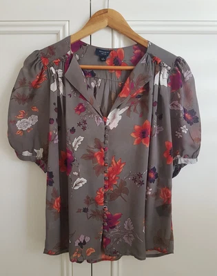 $18 • Buy WITCHERY Grey Floral Silk Blouse/Top, Size 8 - $18.00