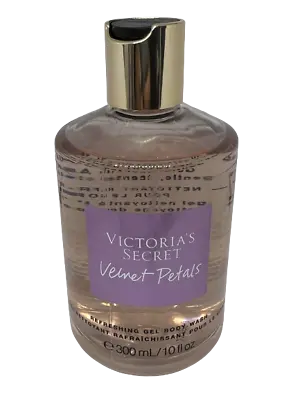 Victorias Secret Velvet Petals Body Wash 300ml • £15.95