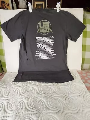 U2 360° Tour 2011 Band Photo Itinerary Tee - American T-Shirt - Gray - Medium  • $14