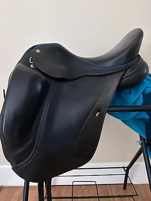 DK Freedom Monoflap Dressage Saddle 17  • $2000