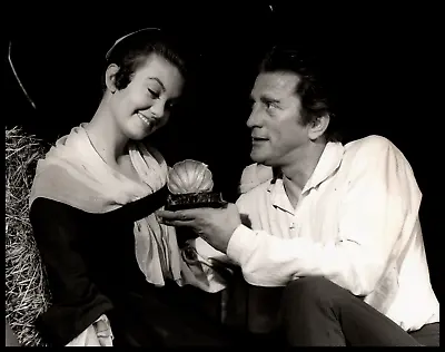 Kirk Douglas + Janette Scott In The Devil's Disciple (1959) Movie Photo M 212 • £18.04