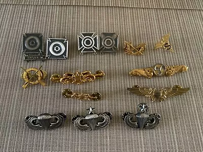 Vintage Lot U.S. Military Insignia Pins Buttons Silver Gold Wings • $29.99