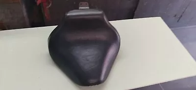$75 • Buy USED 1100 V Star Front Seat Rider Driver From 1999 Yamaha V STAR