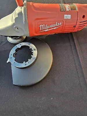 Milwaukee 6088-30 7/9  Heavy Duty Angle Grinder - Red • $135