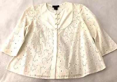 Philosophy By Republic Womens Blouse Sz PS Ivory Eyelet Button-Up 3/4 Sleeve EUC • $14.39