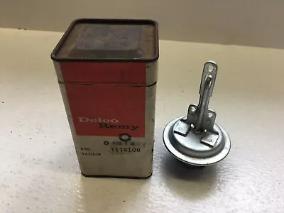 Delco Remy NOS Vacuum Advance 1957 Chevy Belair 8 Cyl 283 2 BBL 1116108 • $20