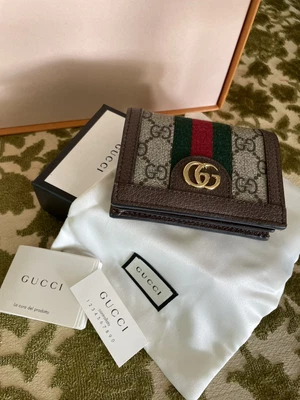 $475 • Buy Authentic Gucci Ophidia GG Card Case Wallet