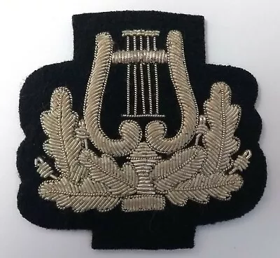 Genuine Vintage Military Issue Wire Braided Harp Lyre Ceremonial Badge ASPS82 • £16.99