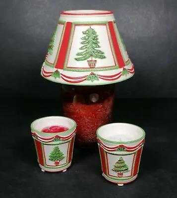 £22.99 • Buy Yankee Candle Christmas Tree Scene Shade And Votive Set For Large Jar 