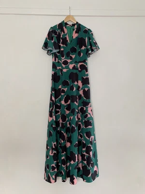 $30 • Buy Maphie Maxi Dress Size Small