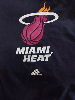 Miami Heat Addidas NBA Liscenced Men's T-Shirt Black 100% Cotton Size XL  • $4