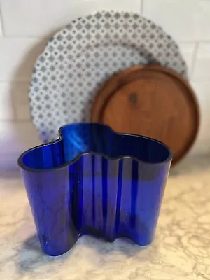 Alvar Aalto Cobalt Blue Art Glass Vase Littala Finland • $100