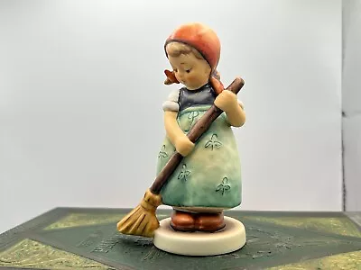 M.I. Hummel Goebel 171 Little Sweeper Girl With Broom Sweeping Germany • $5