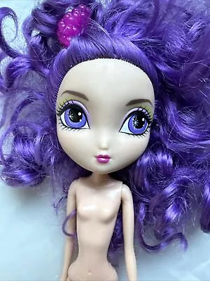 2010 Spin Master  La Dee Da TYLIE Grape Shake-up Juicy Crush 10” FASHION DOLL • $5.95