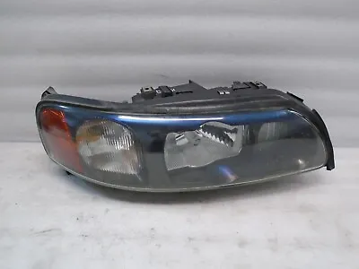 2001-2004 Volvo S60 Front Right Side Xenon Headlight Lamp 30655955 OEM DK904144 • $337.25
